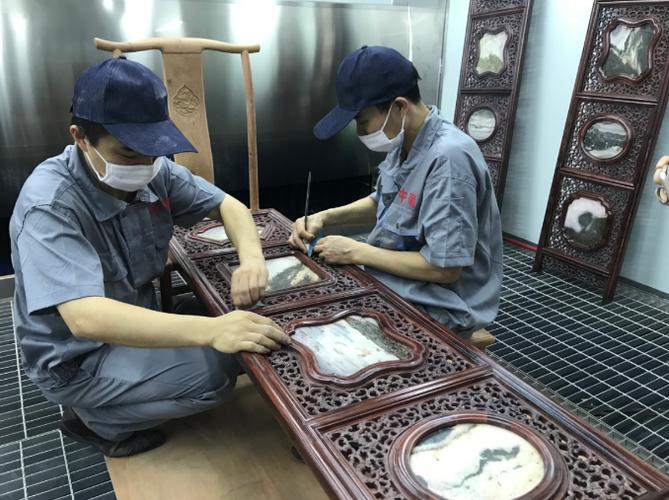 佛山首個紅木行業綠色服務中心成立,在這生產家具無粉塵異味